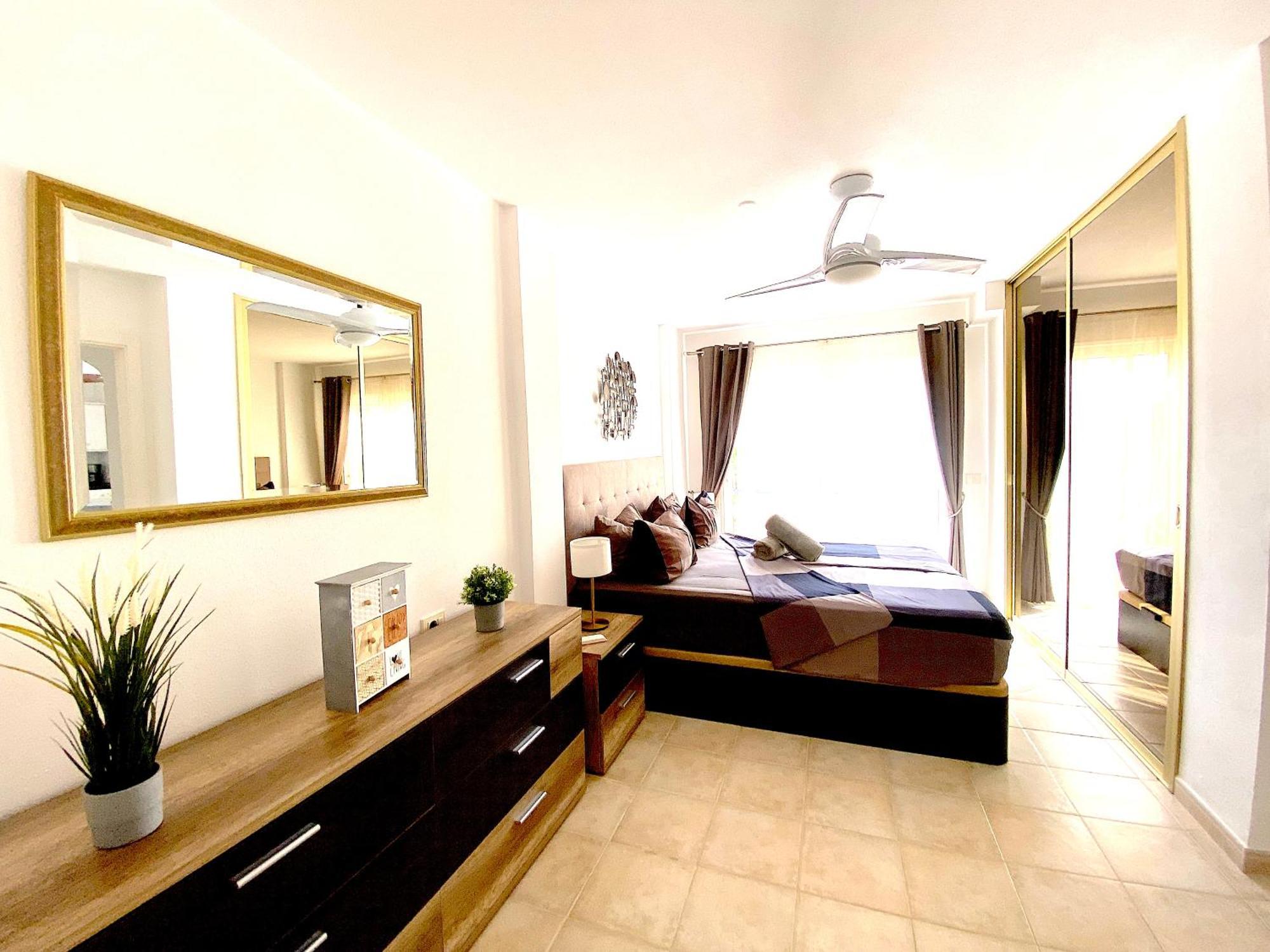 Duquesa Del Mar Apartment ซานมิเกลเดียโบนา ภายนอก รูปภาพ